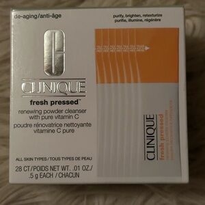 Clinique Fresh Pressed Renewing Powder Cleanser with Pure Vitamin C